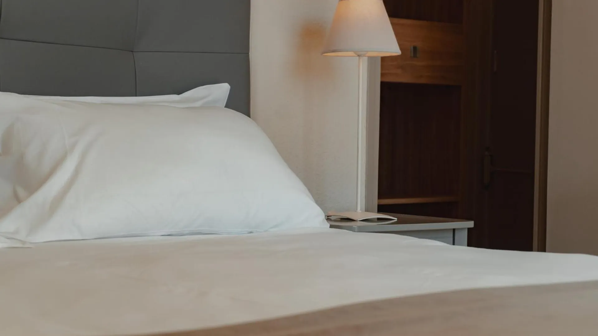 ***  Hotel Les Magnanarelles Maussane-les-Alpilles France