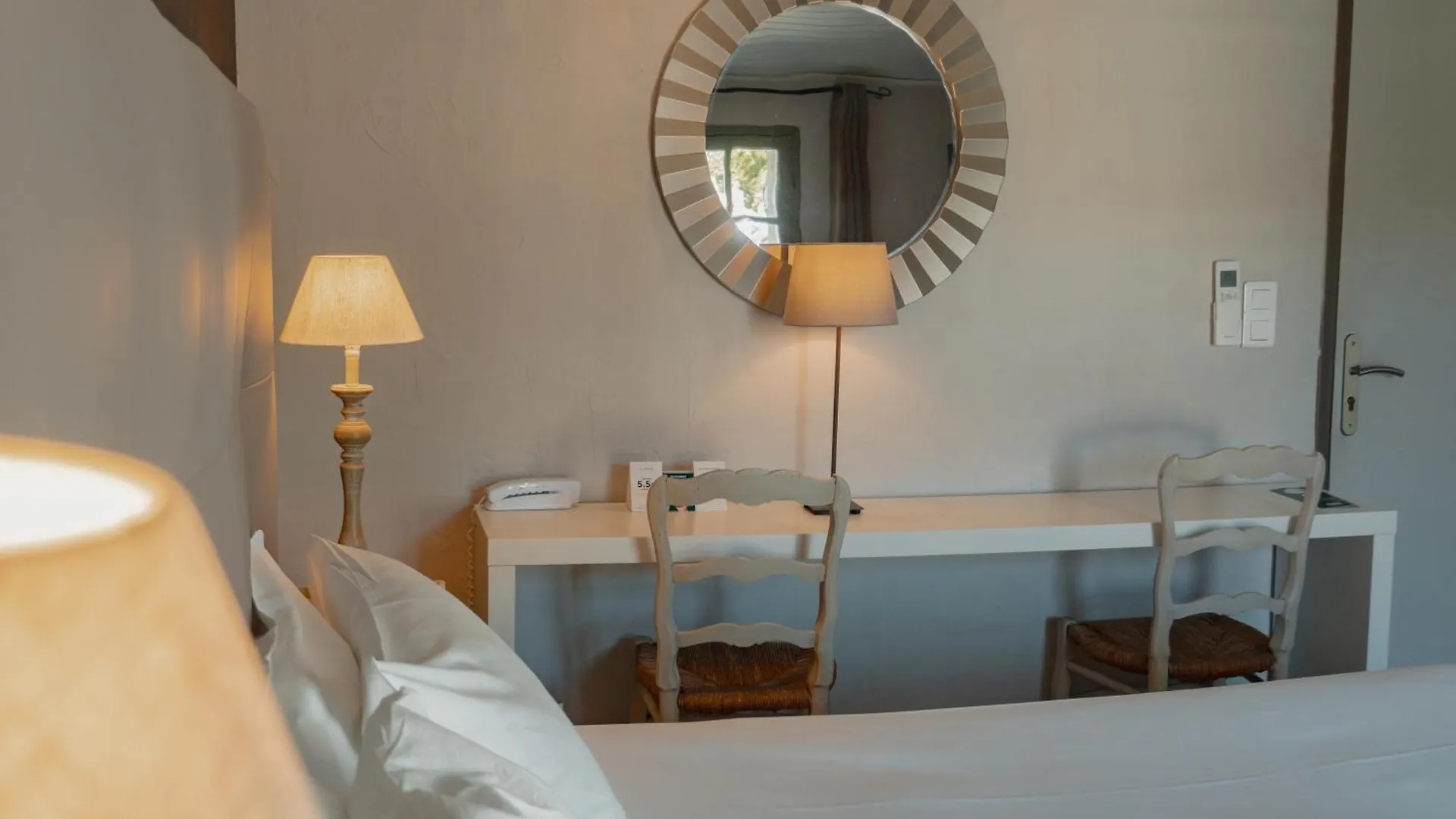 Hotel Les Magnanarelles Maussane-les-Alpilles